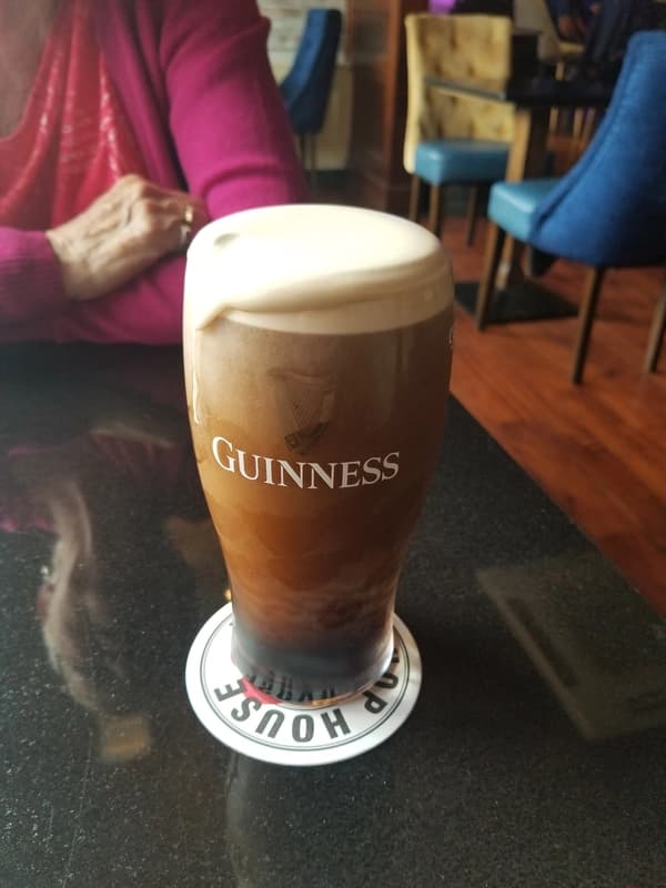 The Poet Bar and Grill