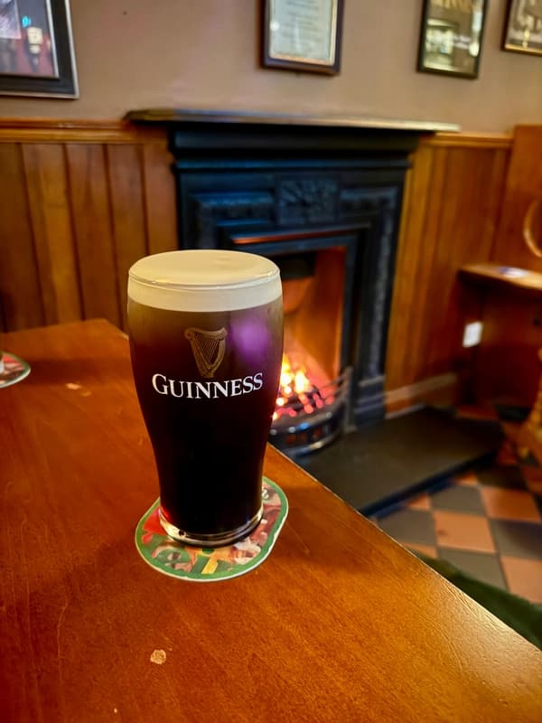 Husseys Bar