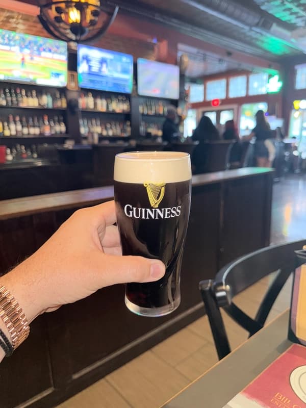 Cannon's Corner Irish Pub