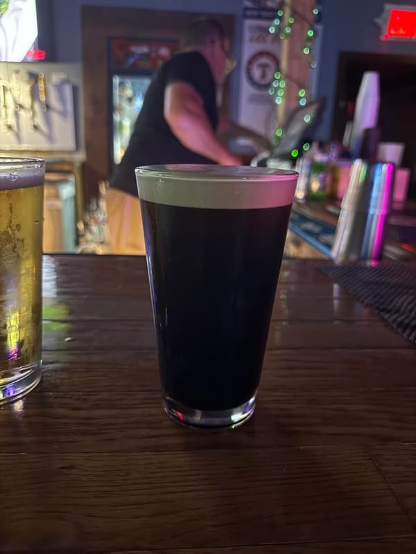 The Royal Pour Bar and Grill