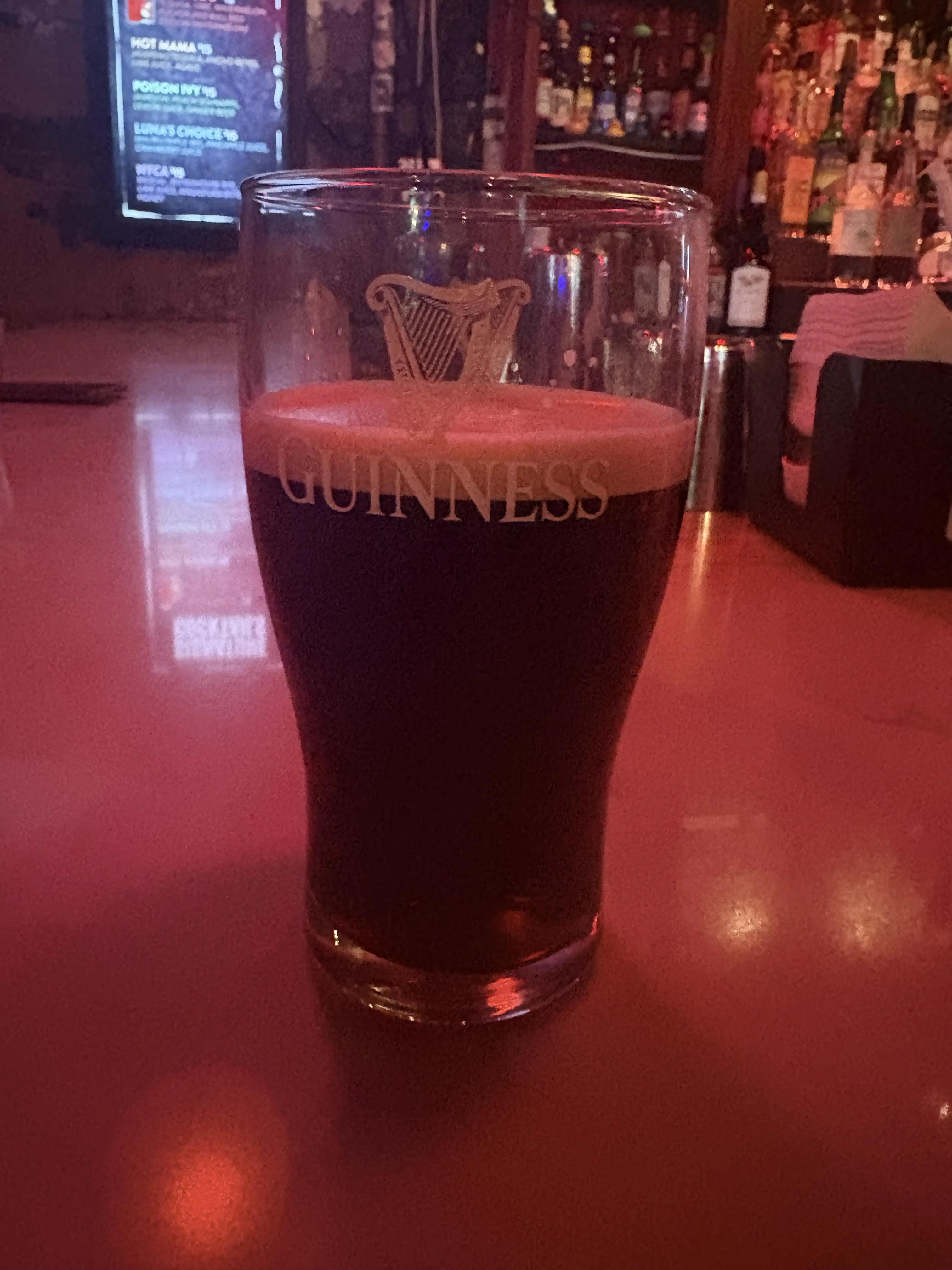 Mama's Bar