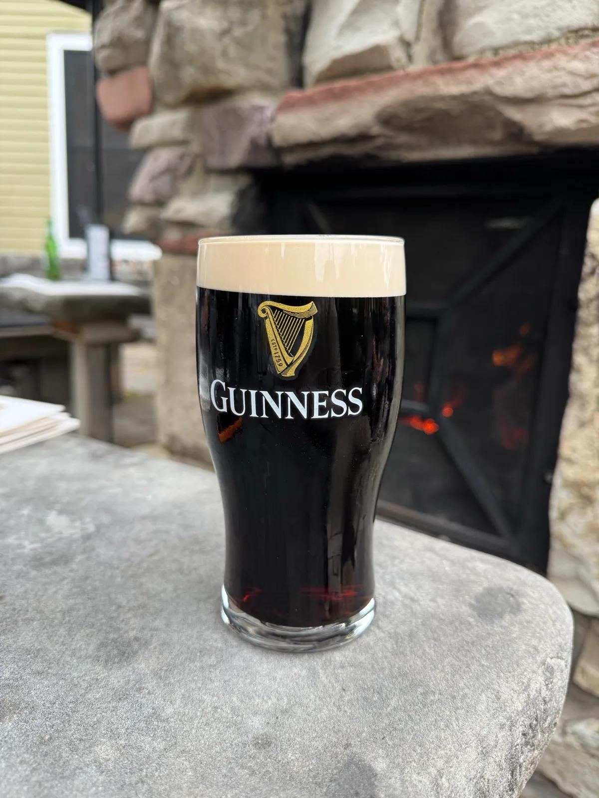Stone Mad Pub