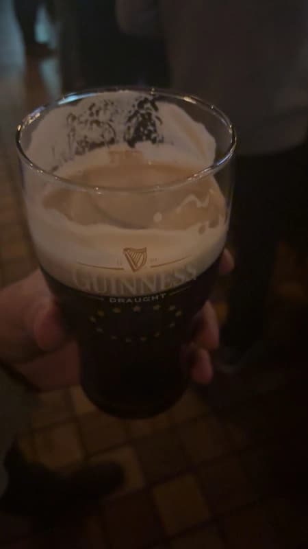 Irish American Pub