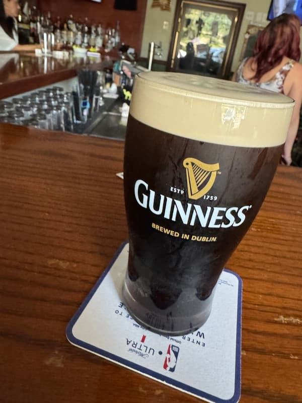 Casey's Pub
