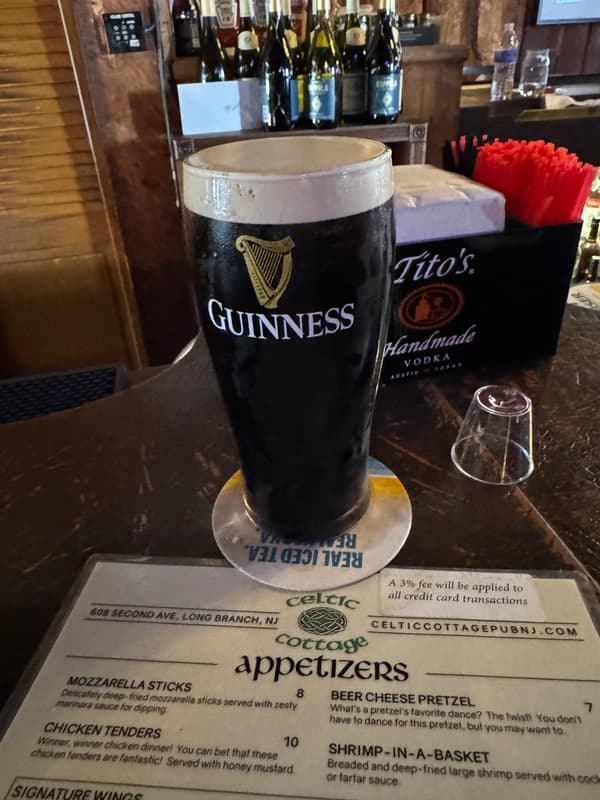 Celtic Cottage Pub and Patio Bar