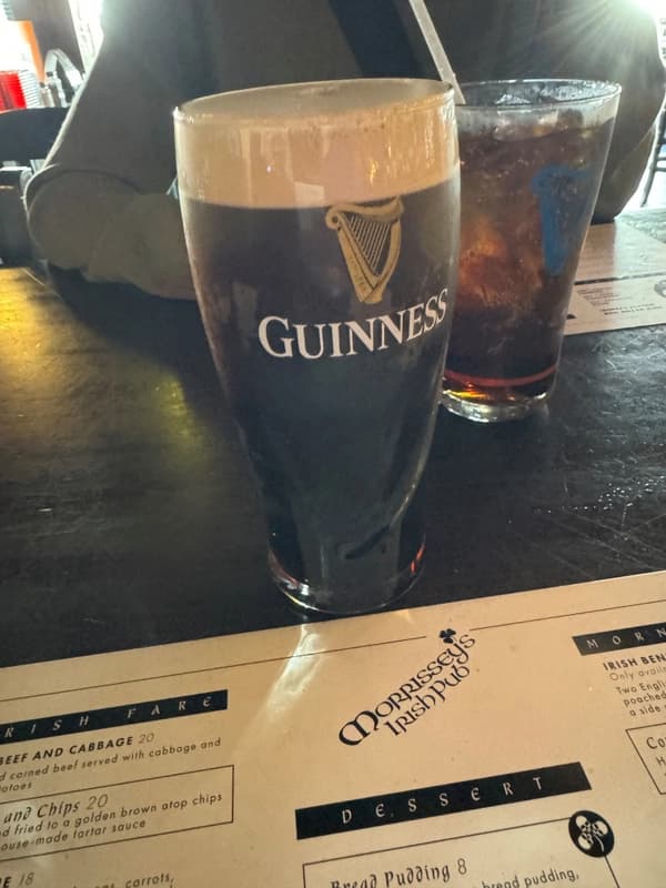 Morrissey's Irish Pub