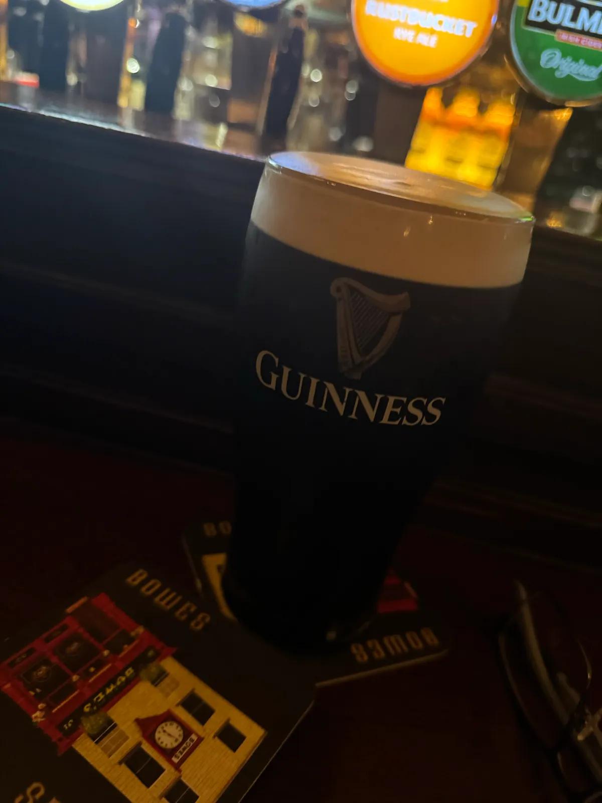 Bowe's Lounge Bar