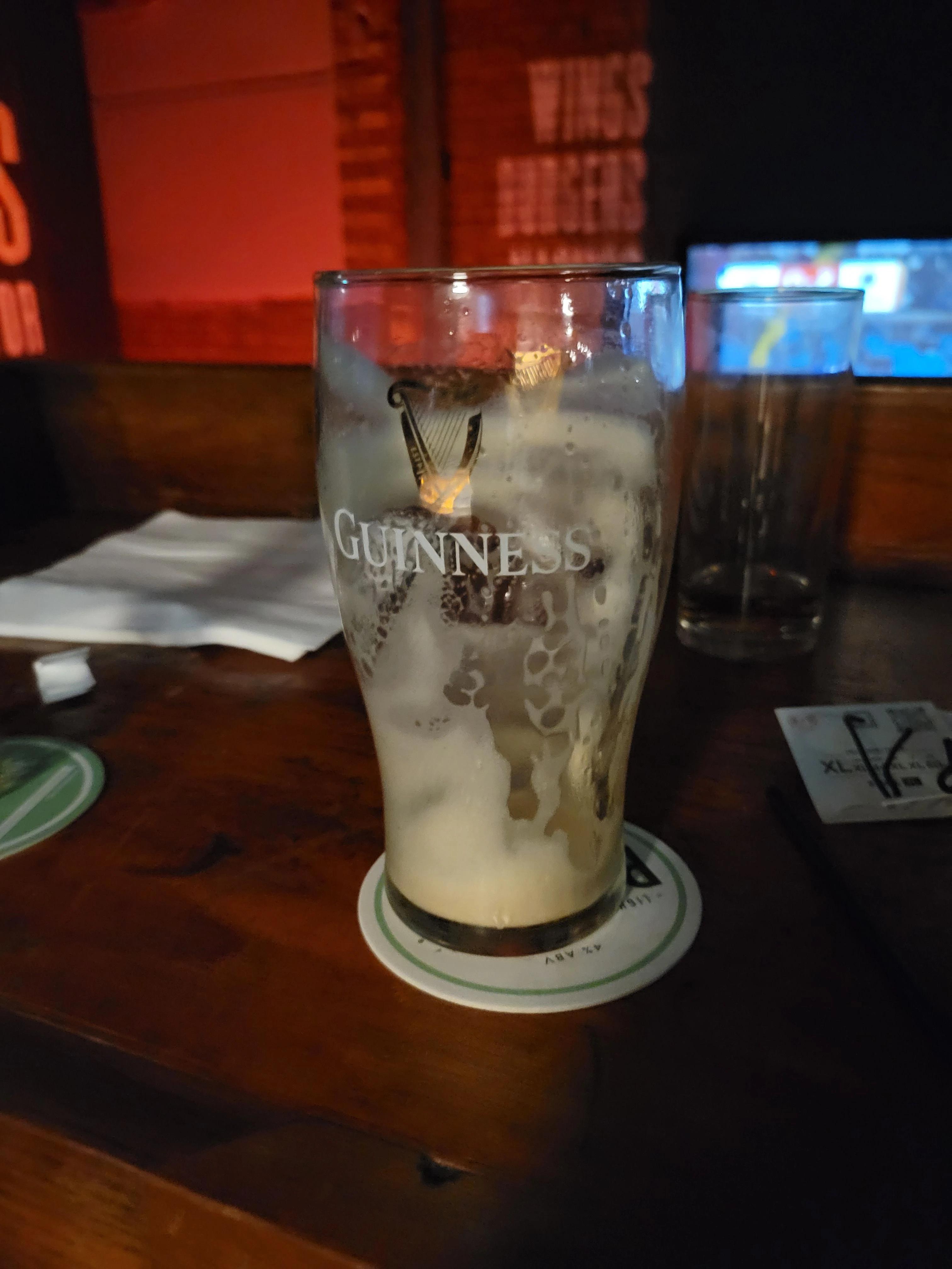 Franklins Sports Bar