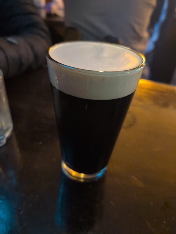Mulligans Irish Pub