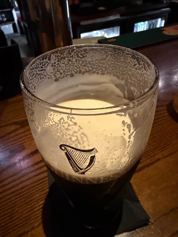 Ma Nolan's Irish Pub