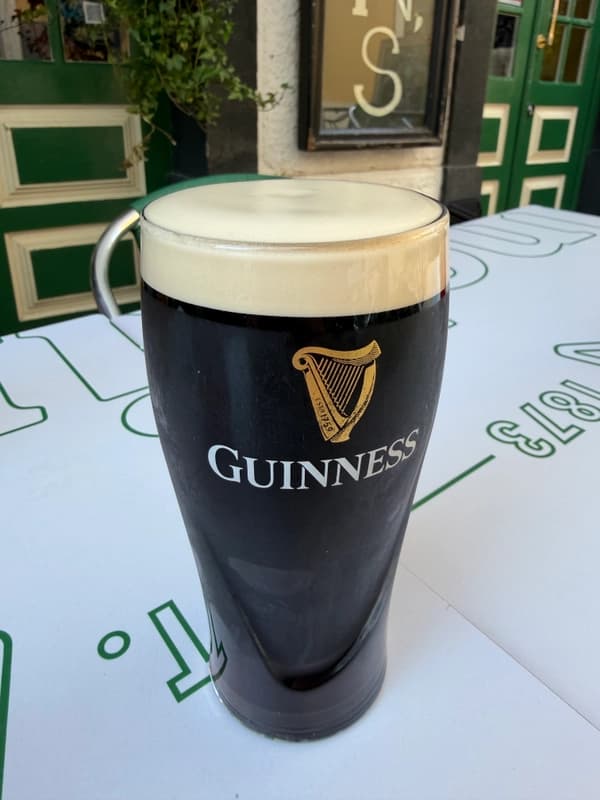 O’Luain’s Irish Pub