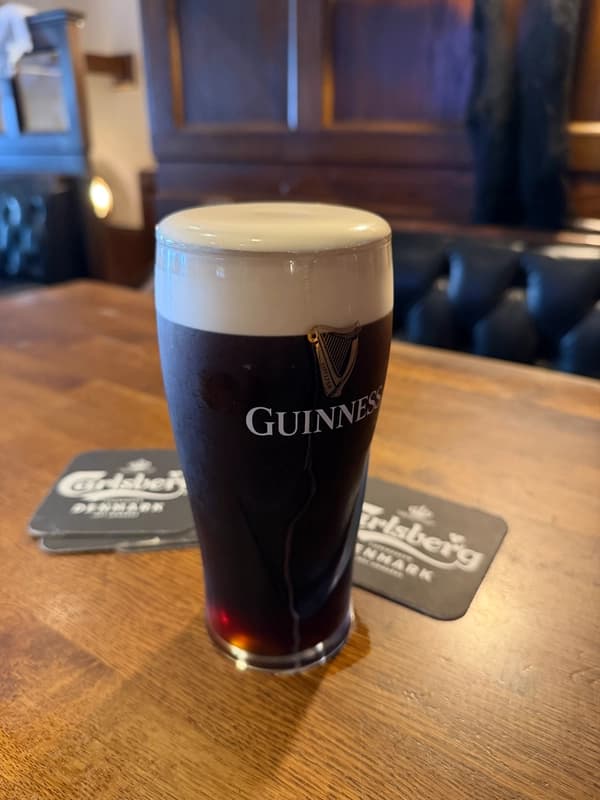 Ma Nolan's Irish Pub, Nice Port