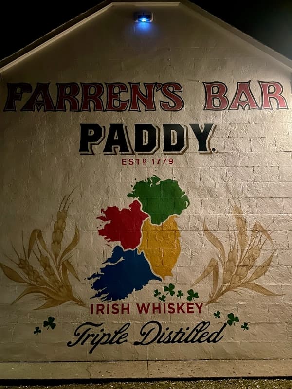 Farren's Bar