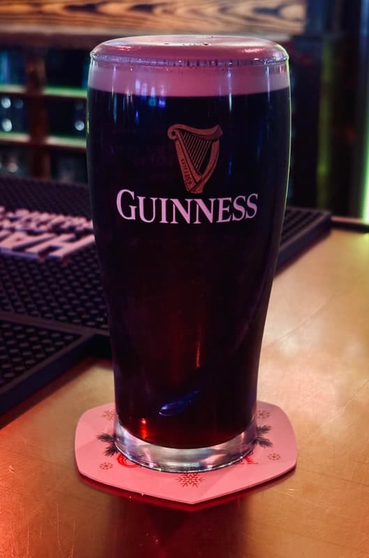 Molly's Pub